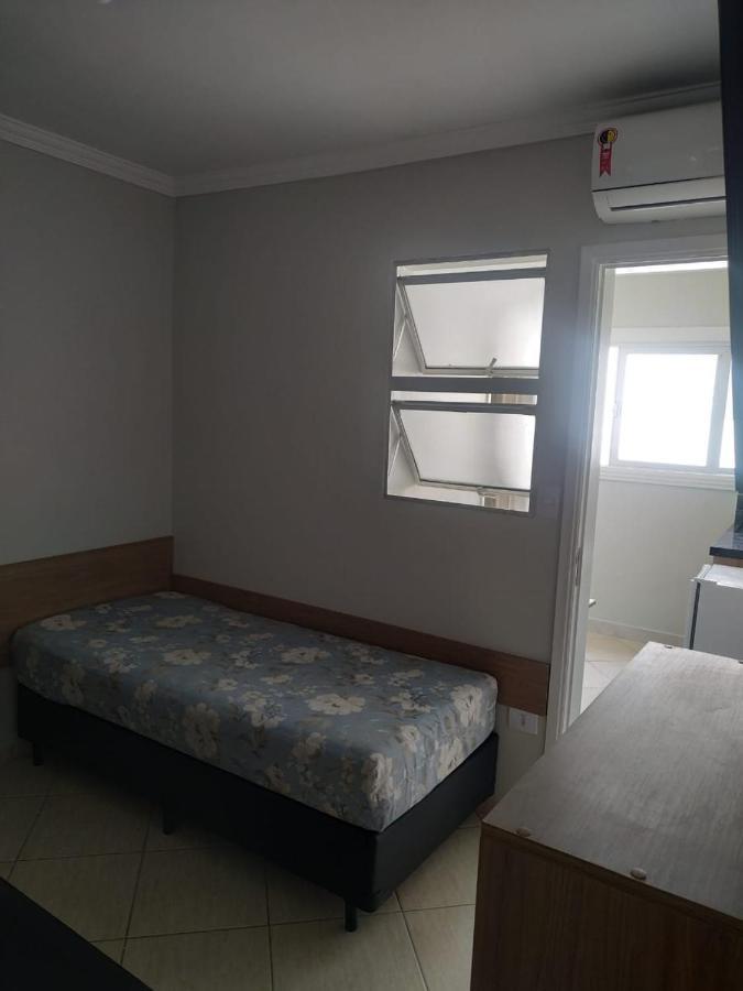 Kitnet Asturias 51B No Ed. Guariata, Proximo A Praia Das Asturias Em Guaruja Guarujá Exterior foto